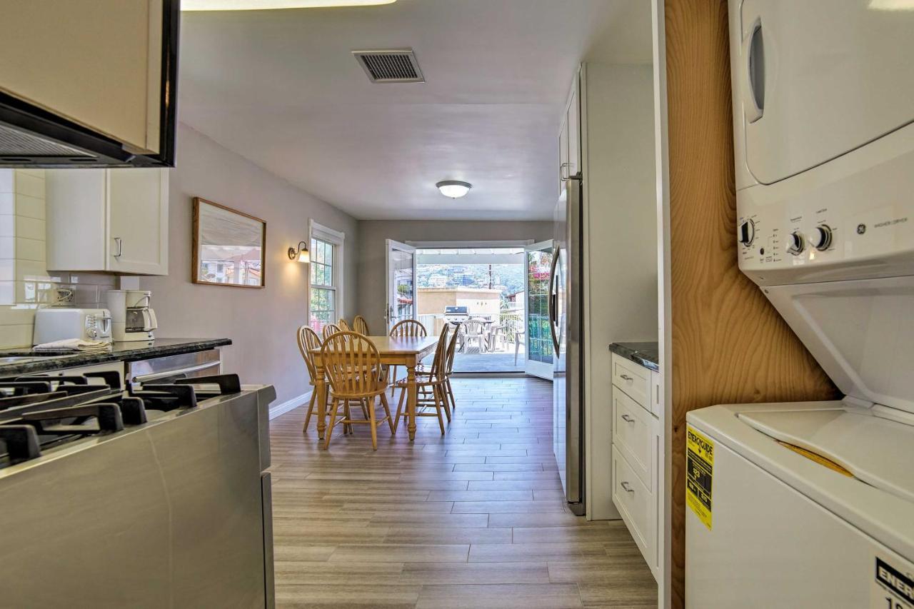 Updated Home On Catalina Island Walk To The Coast Avalon Exterior photo